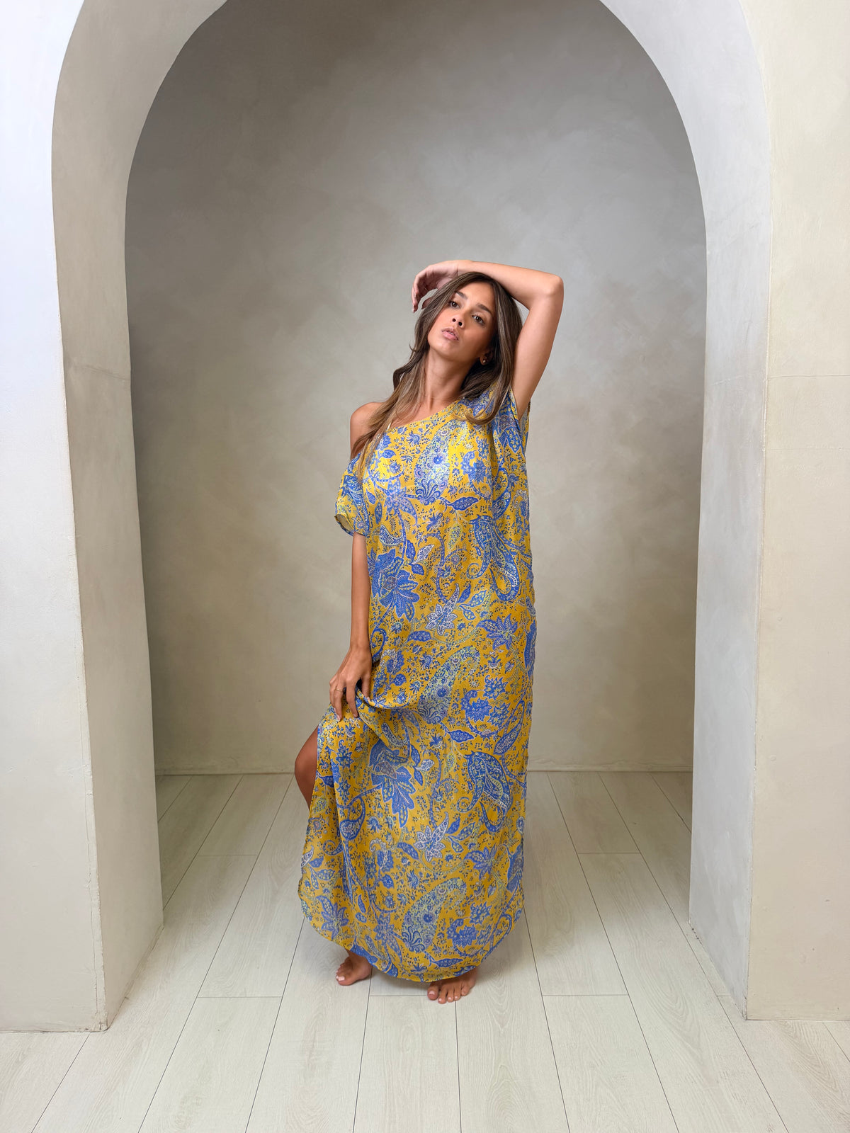 Alora kaftan - Sunshine Blue Paisley