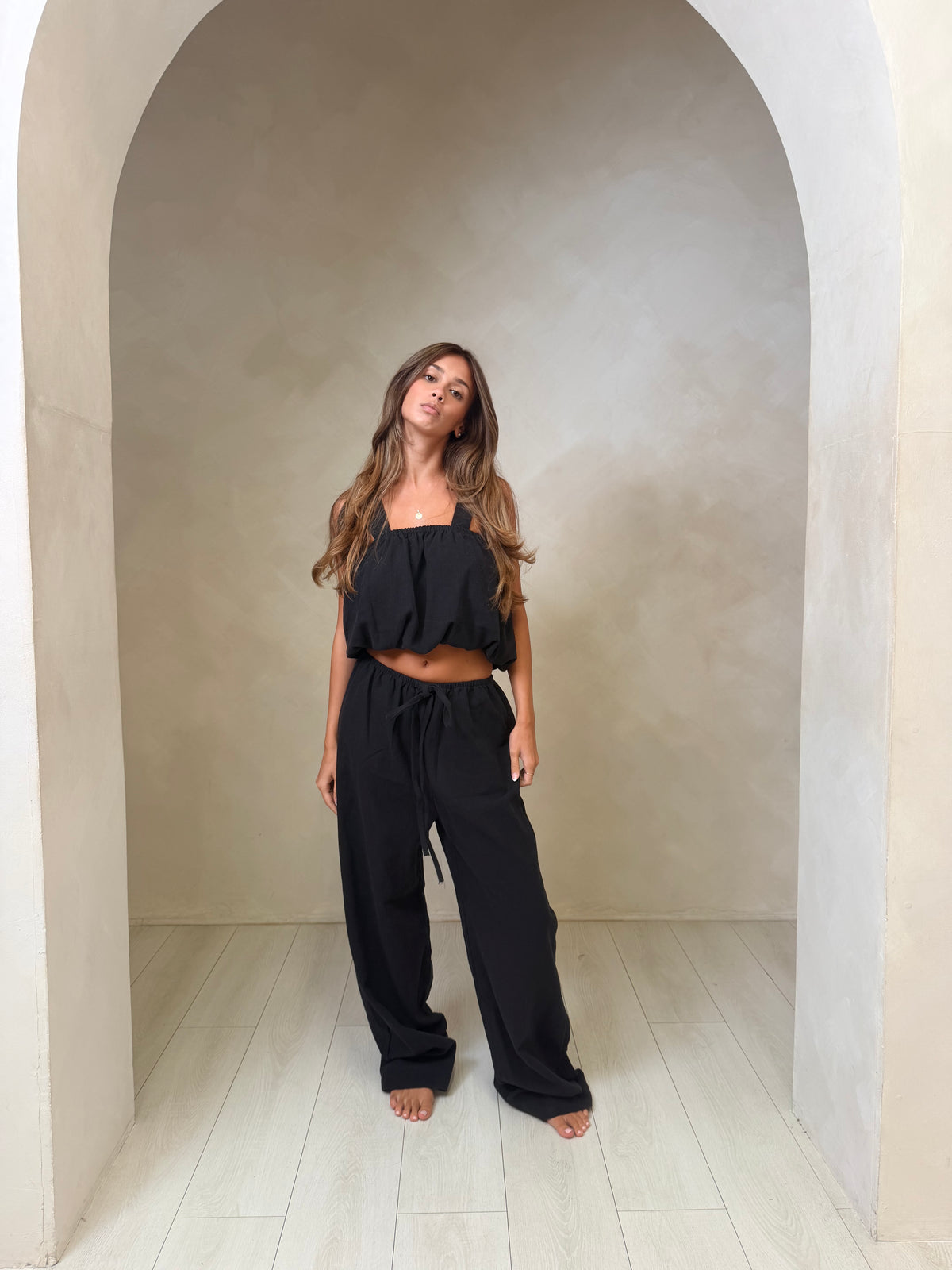 Raya Trousers - Black Linen