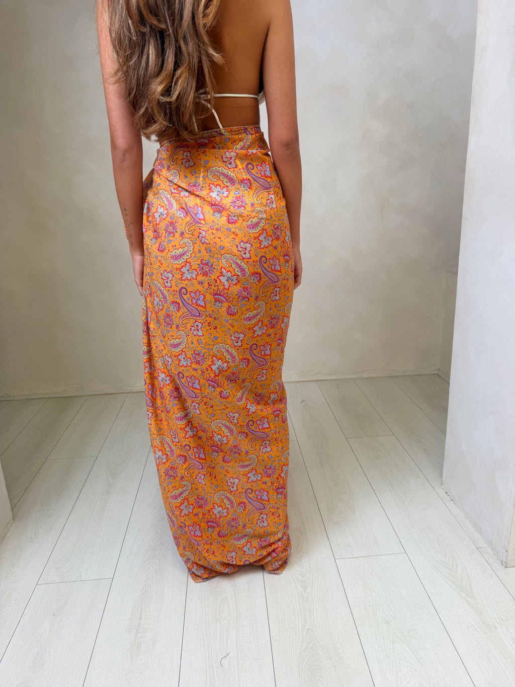 Luna Maxi Sarong - Orange Paisley